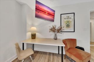 Modern Twist In A Historic Building, Sleeps 6 - Atlanta - 8