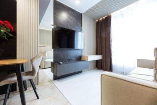 Nyvky Like Home - Файна Таун - Сучасна квартира на низькому поверсі 175 - 3