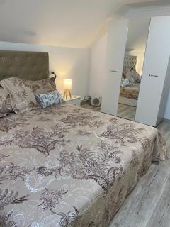 Casa Albă - Vatra Moldoviţei - 1