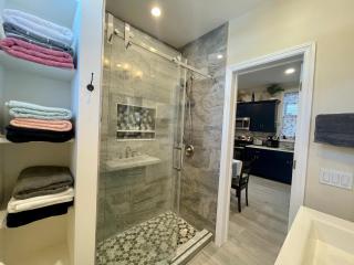 New York City Private Bedroom Near The Free Ferry Boat! - Stapleton - 5