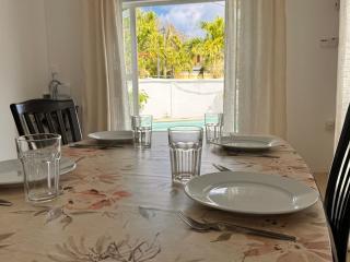 Villa Swan Pereybere - Private Saltwater Pool - Pereybere - 1