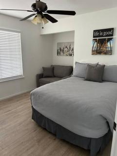 Hanford Retreat - Hanford - 9