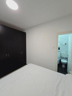 GK apartments Margarita - Bat Yam - 9
