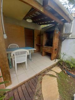 Suíte no Condomínio Itamambuca - Muito Perto da Praia !!! - 1