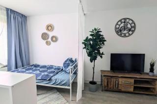 Moderne Ferienwohnung mit Stellplatz im Neuseenland - 7