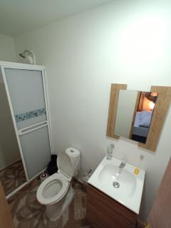 Confortable y Central Habitación a 1 cuadra de la playa de Spratt Bight - San Andrés - 4