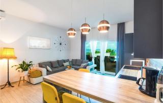 Lovely Home In Poljica With Jacuzzi - Poljica - 8