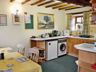 Cruck End - E3749 - Crackenthorpe - 6