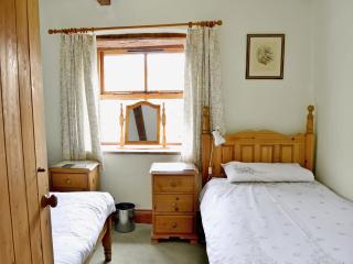 Cruck End - E3749 - Crackenthorpe - 3