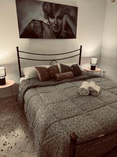 Giovanna Home - 2