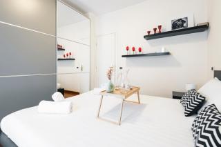 Easylife - Pearl with balcony on Ticinese district - Milan - 2
