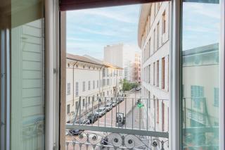 Easylife - Pearl with balcony on Ticinese district - Milan - 1