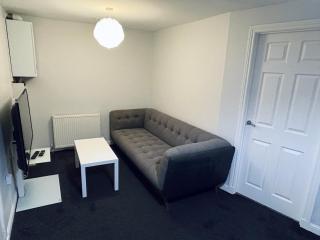 Studio Flat - 6