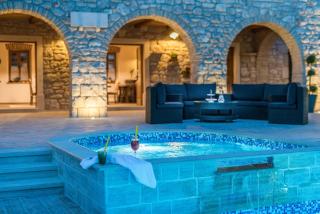 MY DALMATIA - Authentic villa Dumina with private heated pool - Sukošan - 5