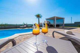 MY DALMATIA - Villa Providenca with private heated pool - Debeljak - 1