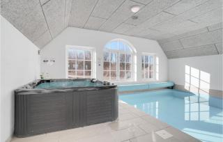 7 Bedroom Gorgeous Home In Ulfborg - 2