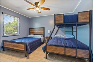 Cheerful 2 Bedroom - Englewood - 9