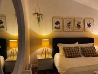 Woodpecker Lodge - Brook Meadow - sleeps 4 plus 2 - no pets - Market Harborough - 1