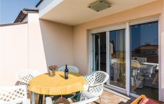Two-Bedroom Apartment In Fazana - Fažana - 1