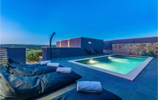 Amazing Home In Zagrad - 1