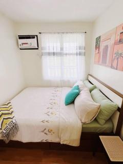 Modern Cozy Condo with Smart Lock at Seawind - Davao - 4