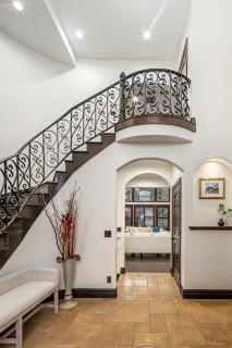 Olympus Luxury - Prime Location - HotTub, Theater and More - Millcreek - 4