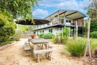 Evans Beach Retreat - Somers - 0