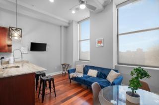 Chic 1br W Pool In Luxury Complex - Philadelphia - 8
