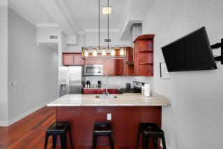 Chic 1br W Pool In Luxury Complex - Philadelphia - 4