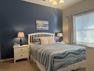 Upper level Condo A-7 - 6