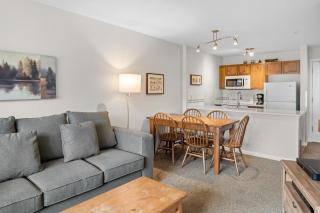 Bear Lodge One Bedroom by MVA - 3