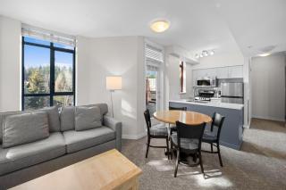 Alpenglow Lodge Two Bedroom Apartment with Private Hot Tub by MVA - 1