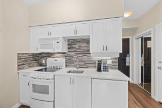 Alpenglow Lodge Studio with park view by MVA - 4