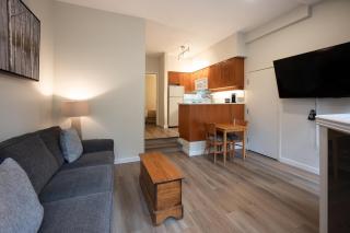 Alpenglow Lodge Snooze Studio with Den by MVA - 6