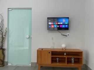 Casa completa, ótima localizacao para 4 pessoas - Campo Verde - 1