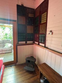 120yr old house by the river - North Lismore - 6