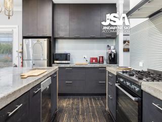 Edelweiss Cottage - 8