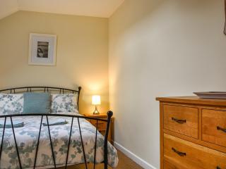 Llandremor Fawr Cottage - Llanedy - 4
