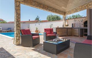 Three-Bedroom Holiday Home Betiga With A Fireplace 02 - Barbariga - 4