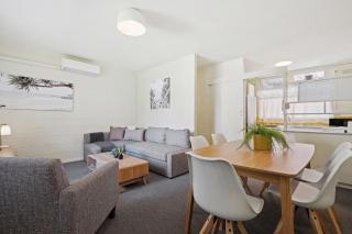 Belle Escapes - Sussex By The Sea - Glenelg - 5