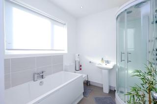 Love Deluxe Queen Bedroom Manchester - 1