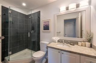 Location with Views - 2BDR Penthouse Whistler Village - 4
