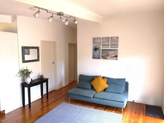 Rye Holiday Getaway BYO Linen and Towels 750m walk to Beach - Rye - 0