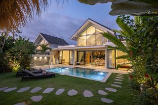 Villa Mahoni by Optimum Bali Villas - Kerobokan - 0