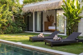 Villa Mahoni by Optimum Bali Villas - Kerobokan - 5