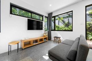 Garden Villa at Lucent Art House - Stirling - 1