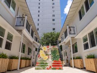ALOH Seaside Women's Hostel - Honolulu - 9