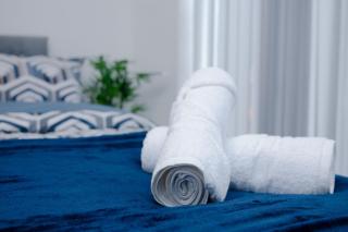 Grace Double Bedroom Manchester - Middleton - 0