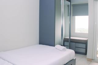 Good Deal and Comfy Studio Apartment Springlake Summarecon Bekasi By Travelio - Bekasi - 7