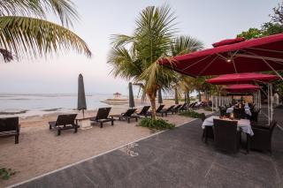 Beach Front Hotel Danau Tamblingan St Sanur Bali - 3